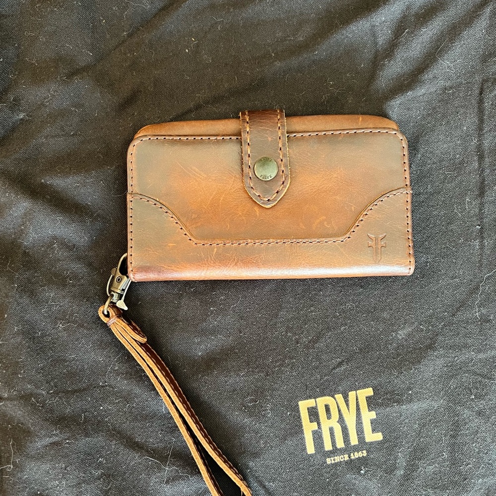 FRYE wallet